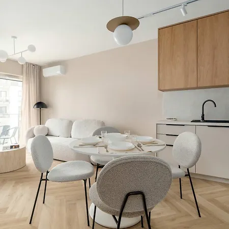 Apartament Beige In With Parking And Air Conditioned Living By Renters Poznań